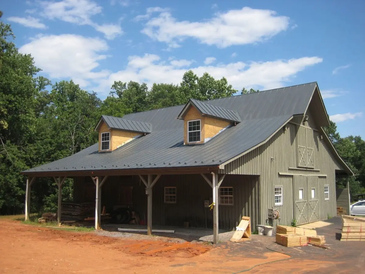 Expert Roof Coating workmanship in Byzantine-Latino Quarter